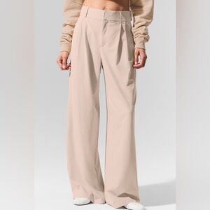 ALO High Waisted Dreamscape trouser Macadamia